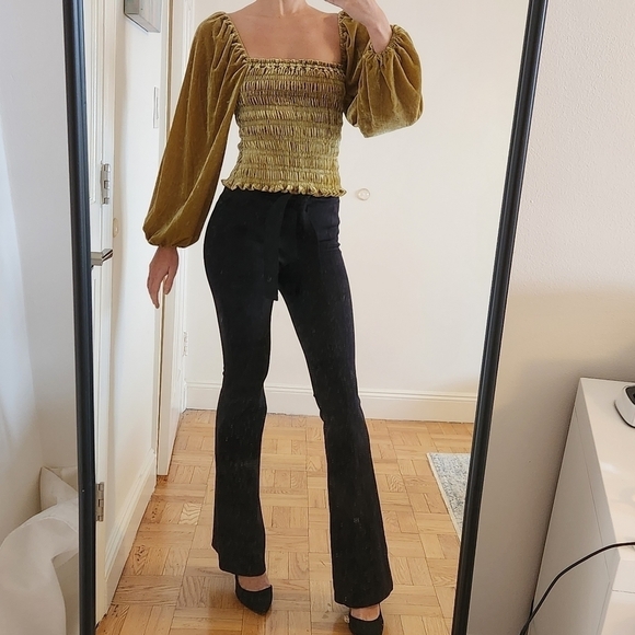 NWT Anthropologie Gold Puff-Sleeved Velvet Blouse, size small - Picture 5 of 10